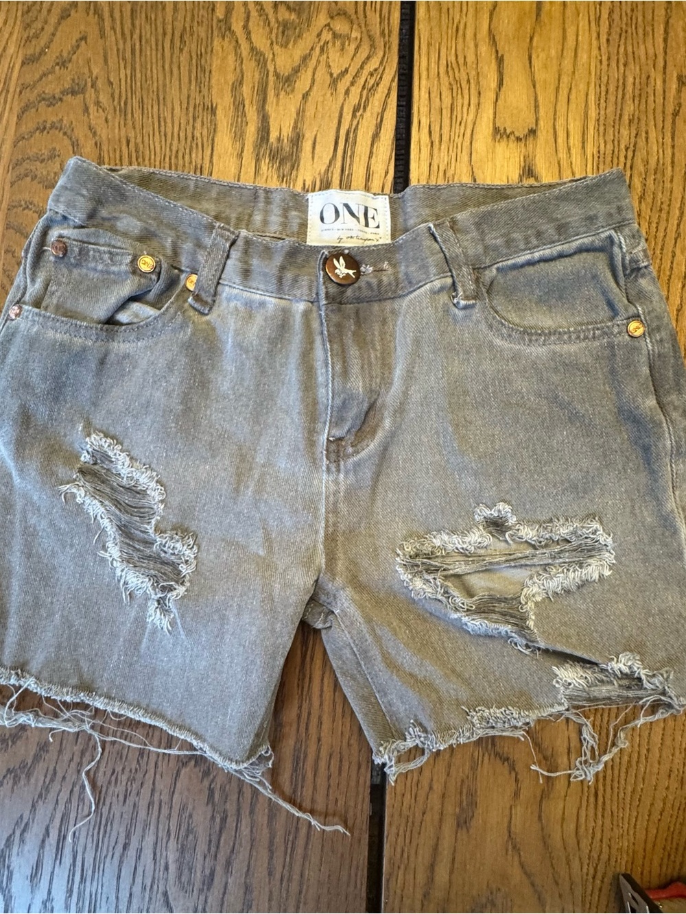 One Teaspoon Awesome Baggie  Shorts Waist 28 Denim Destroyed Long Jean Cut Offs